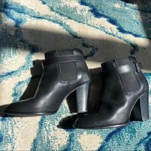 Madewell Black Tan Lonny Leather Ankle Boots
